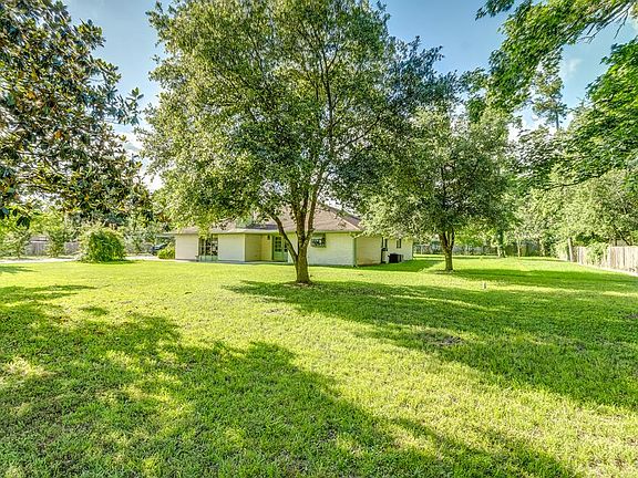 4th image of 22843 E Oakley Dr