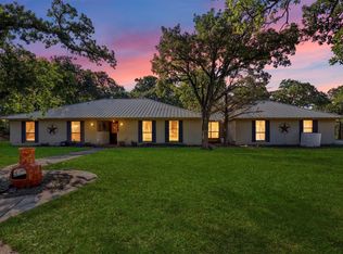 102 Shady Grove Ct, Joshua, TX 76058