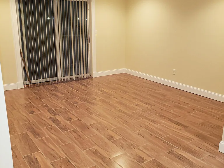728 Beverage Hill Ave #31 — Photo 2