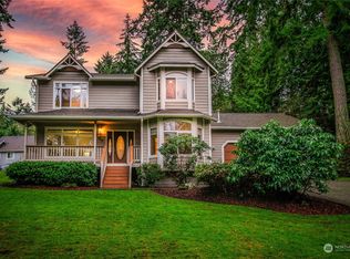 715 NE Dawn Rd, Bremerton, WA 98311