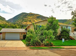 598 N 500 E, Centerville, UT 84014