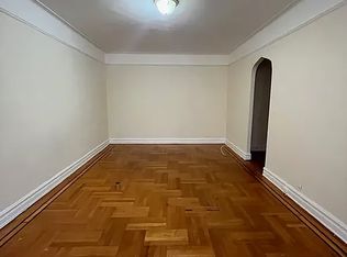 428 Stratford Rd APT 3B, Brooklyn, NY 11218