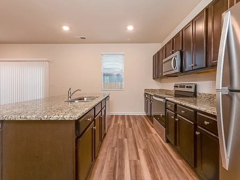 437 Culloden Moor Dr — Photo 6