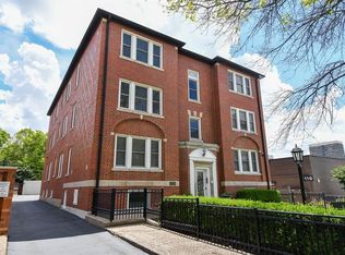 116 N Central Ave APT 1S, Saint Louis, MO 63105
