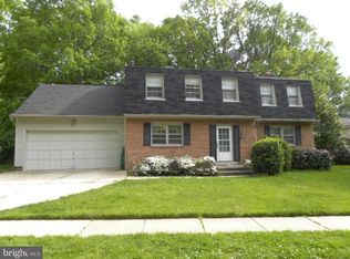 10422 Headly Ct, Fairfax, VA 22032