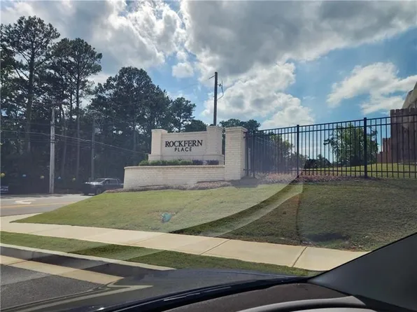 5520 Rock Place Ct, Norcross, GA 30093
