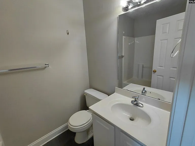 300 Hampton Forest Dr — Photo 30