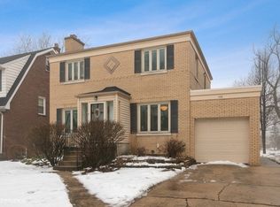 428 Loudon Rd, Riverside, IL 60546