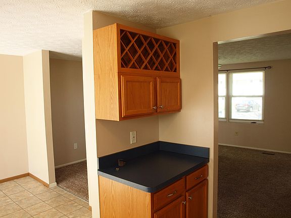 5th image of 4984 Trafalgar St SW