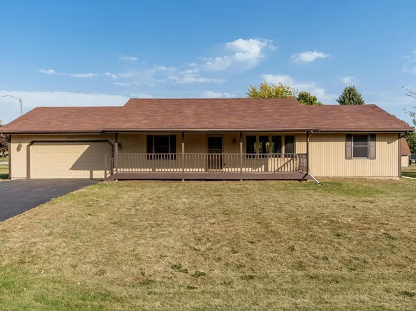 743 E Adams St, Rockton, IL 61072