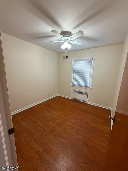 3 bed, 1.0 bath, $3,300 — Photo 4