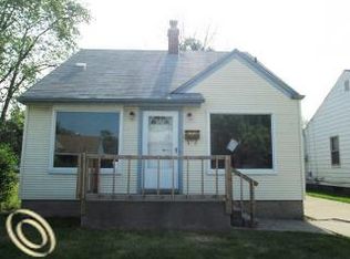 7610 Heyden St, Detroit, MI 48228