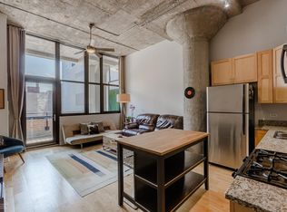 320 E 21st St #G36, Chicago, IL 60616