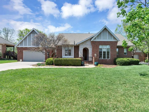 9237 E Wilson Estates Ct, Wichita, KS 67206