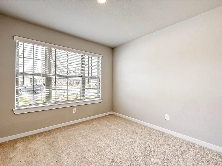 2611 Westward Hill Dr — Photo 20