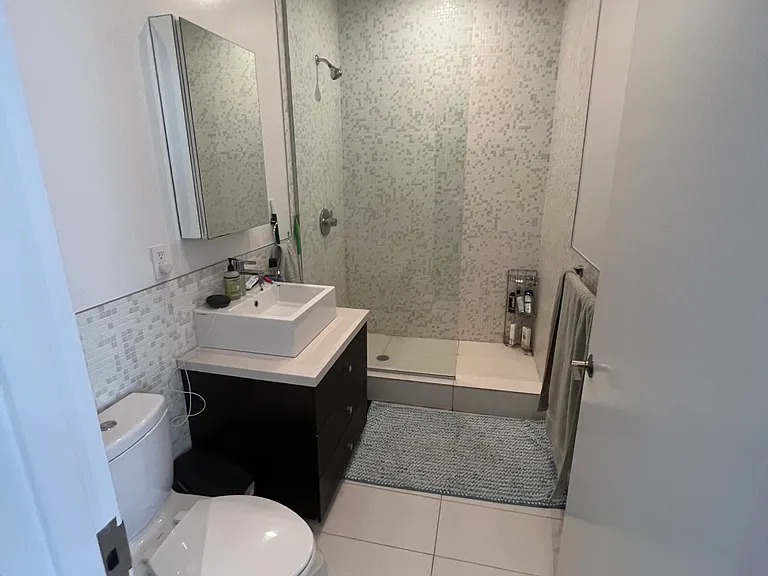 31 Union Sq W #2B — Photo 4