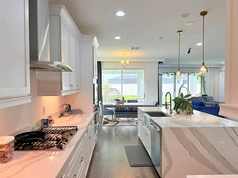 11131 Sundrift Dr — Photo 24