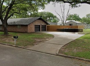 305 Hereford Rd, Brookshire, TX 77423