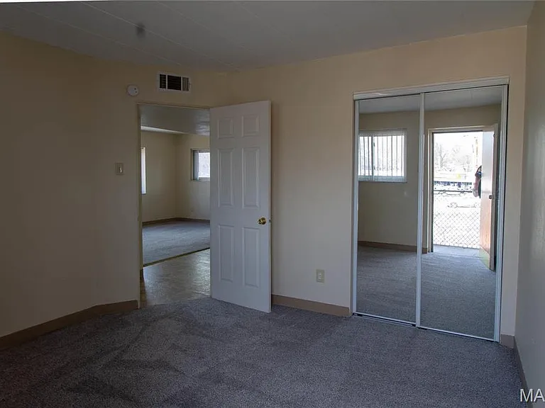 2758 Walton Rd #H — Photo 7