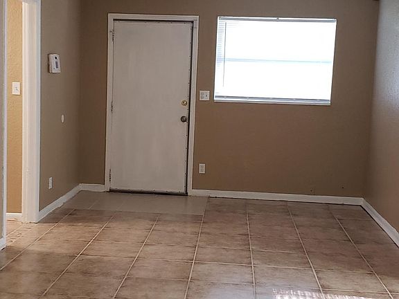2nd image of 5111 Fredericksburg Ave