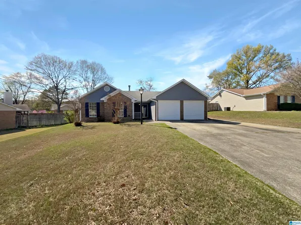 203 Coral Cir, Alabaster, AL 35007