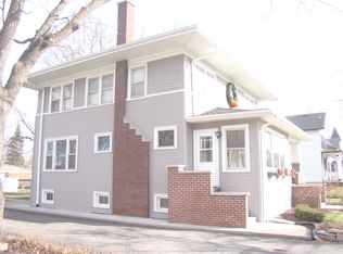 275 E 4th Ave, Clifton, IL 60927