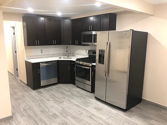 Rented by Modern Spaces | media 27