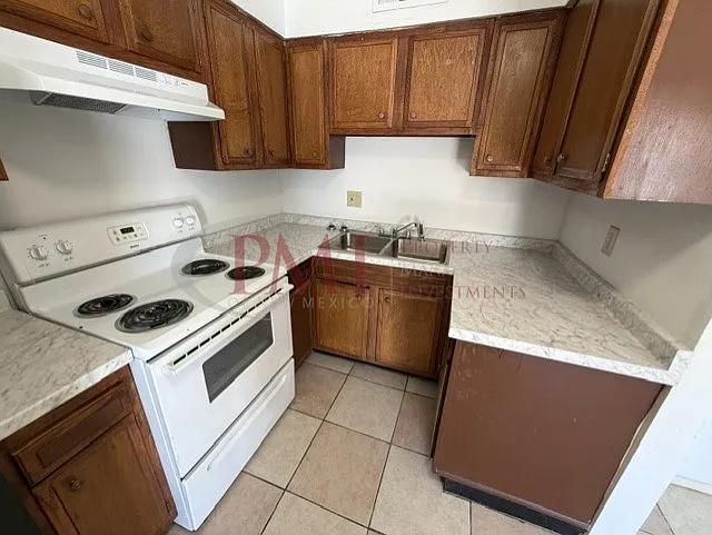 2238 Carreon Drive #4 — Photo 9