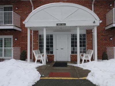 211 Clubhouse Dr Unit 211, Washington, PA, 15301