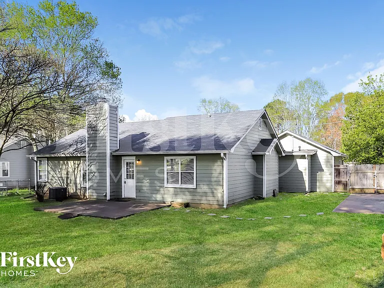 2847 Spring Green Way — Photo 14