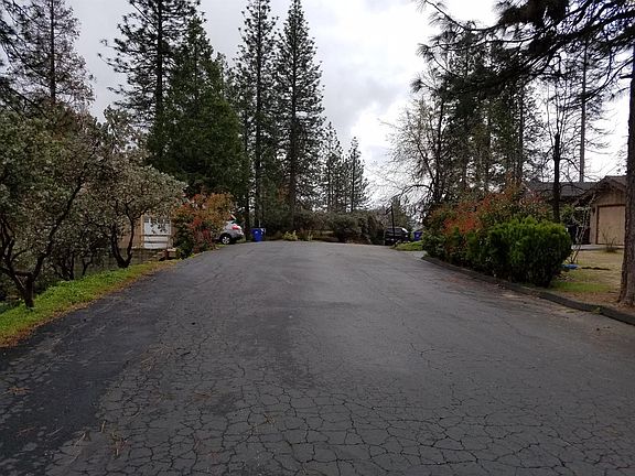 3rd image of 34215 Elk Ln