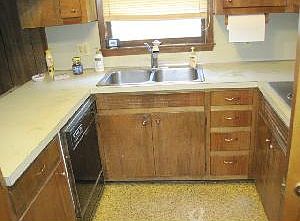 2nd image of 102 Aqua Dr