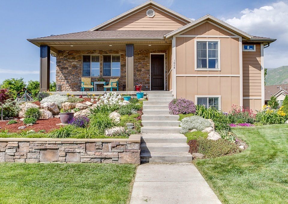 For Sale: 1048 Country Lane, Farmington, Utah 84025