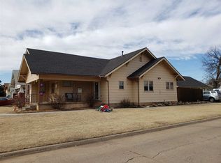1332 E Broadway Ave, Enid, OK 73701