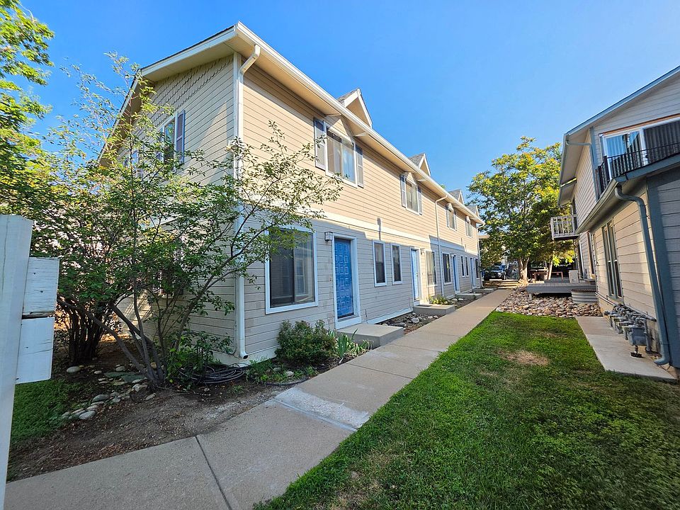 1st image of 2119 Goss Cir W APT A