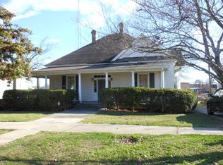212 E 7th St, Waynesboro, GA 30830