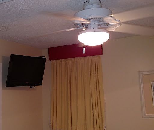 5th image of 9850 Thomas Dr #1203E
