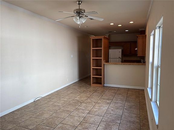 4th image of 325-27 38th St