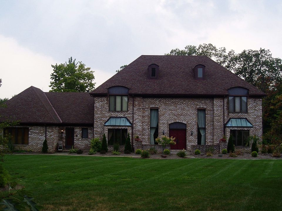 Front View of Home