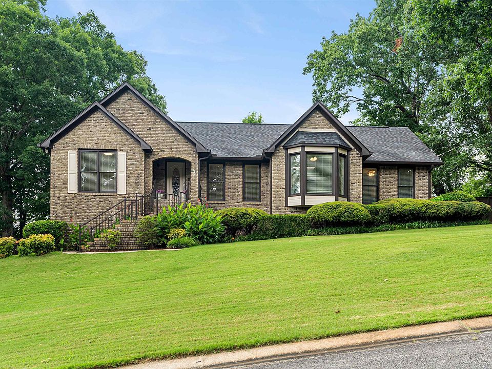 1st image of 5785 Meadowview Dr