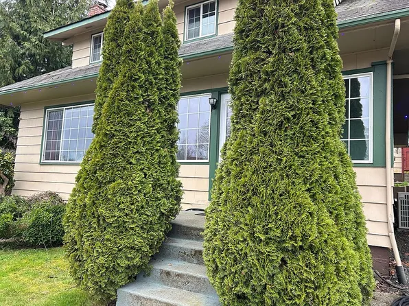 1090 Fir Ave, Reedsport, OR 97467