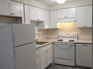 134 S 53rd St APT 4, Springfield, OR 97478