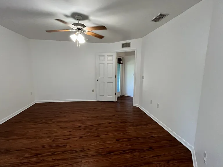 16095 NW 123rd Ave — Photo 8