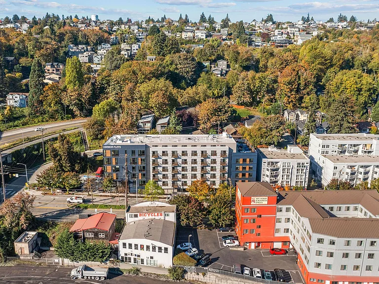 Harbor Flats — Photo 11