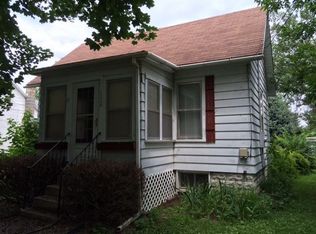 1224 Pike Rd, Savanna, IL 61074