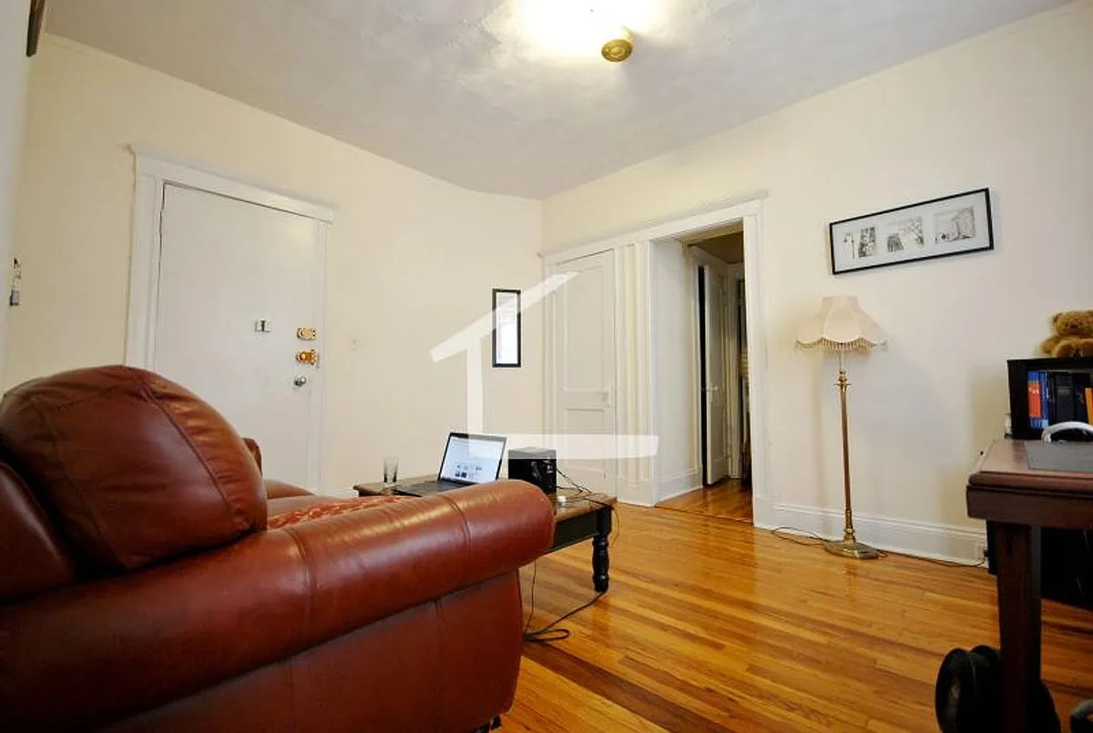 Building Photo - 114 Brainerd Rd #2B