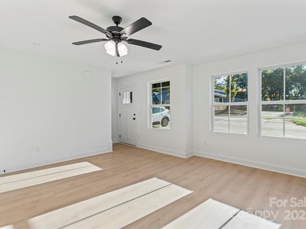 charlotte-north-carolina-6219056 picture