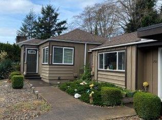 2719/2721 NE Holmes Rd, Lincoln City, OR 97367