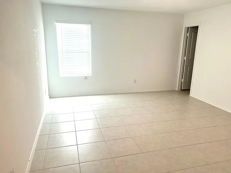 5836 Timber Point Dr — Photo 15