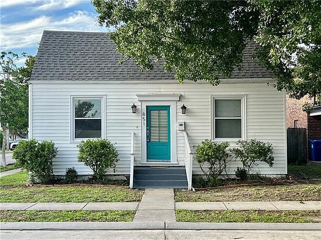 1st image of 851 Pontalba St